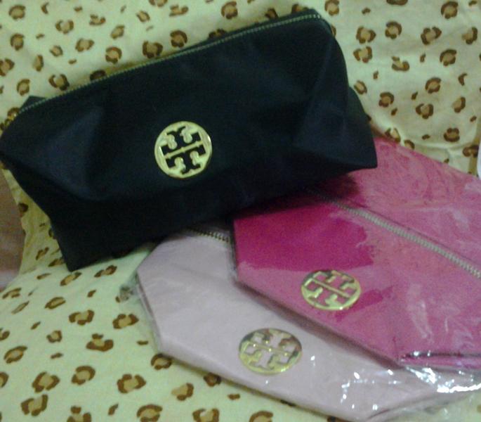 流行化妝包~1個120元